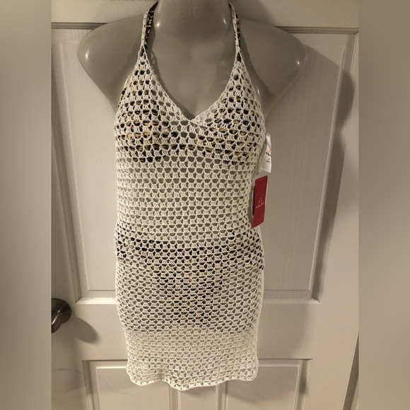 Crochet fishnet dress for beach days - Picture 3 of 9